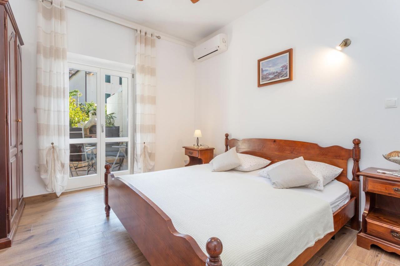 Apartment Historic Center Hvar Town- A Few Steps From The Main Square *